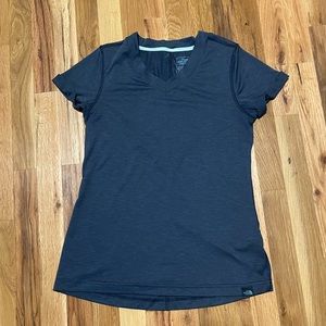 North Face HyperLayer FlashDry V neck shirt